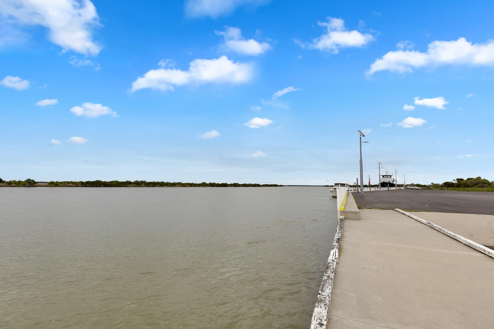 Hollands Landing