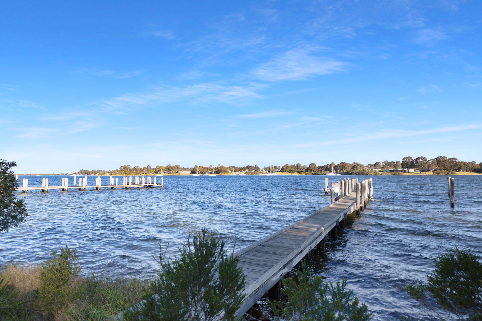 Waters Edge - 159 Newlands Drive, Pville